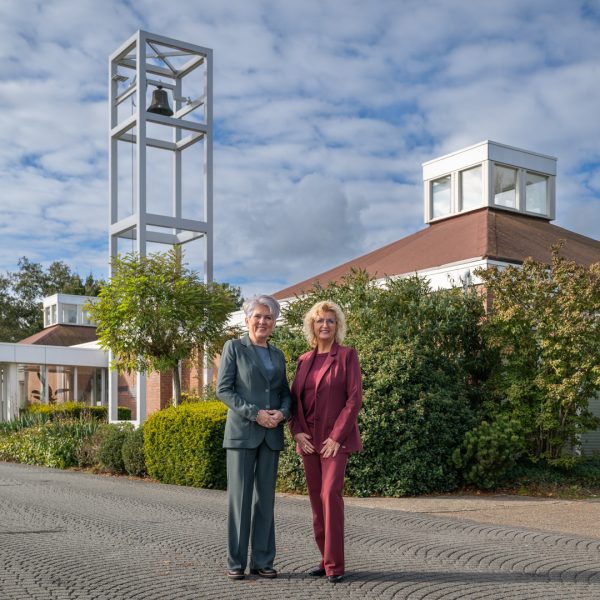 Uitvaartverzorging Pieter Dekker | Johannes Poststraat 26 | 1624 CC Hoorn | pieter@uitvaartdekker.nl | https://uitvaartdekker.nl